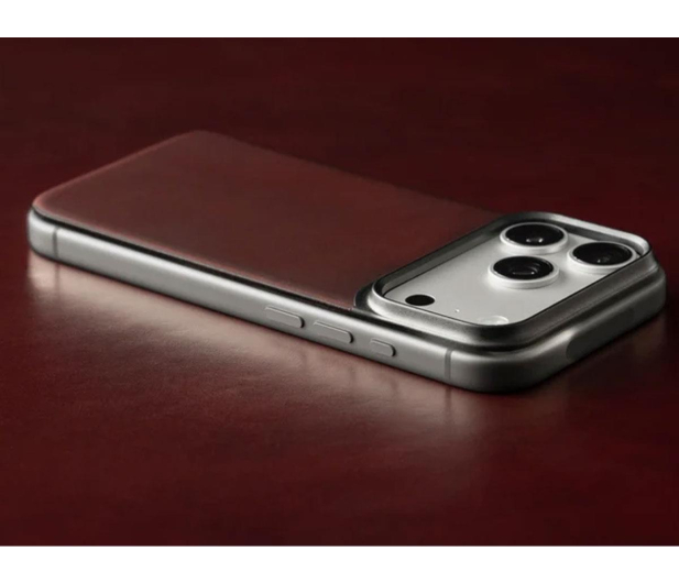 Nomad Magnetic Leather Back iPhone 18 Pro / 17 Pro MagSafe (burgun - 1586590 - zdjęcie 8